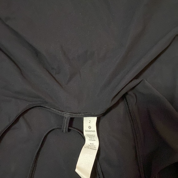lululemon black tank top - Picture 3 of 3